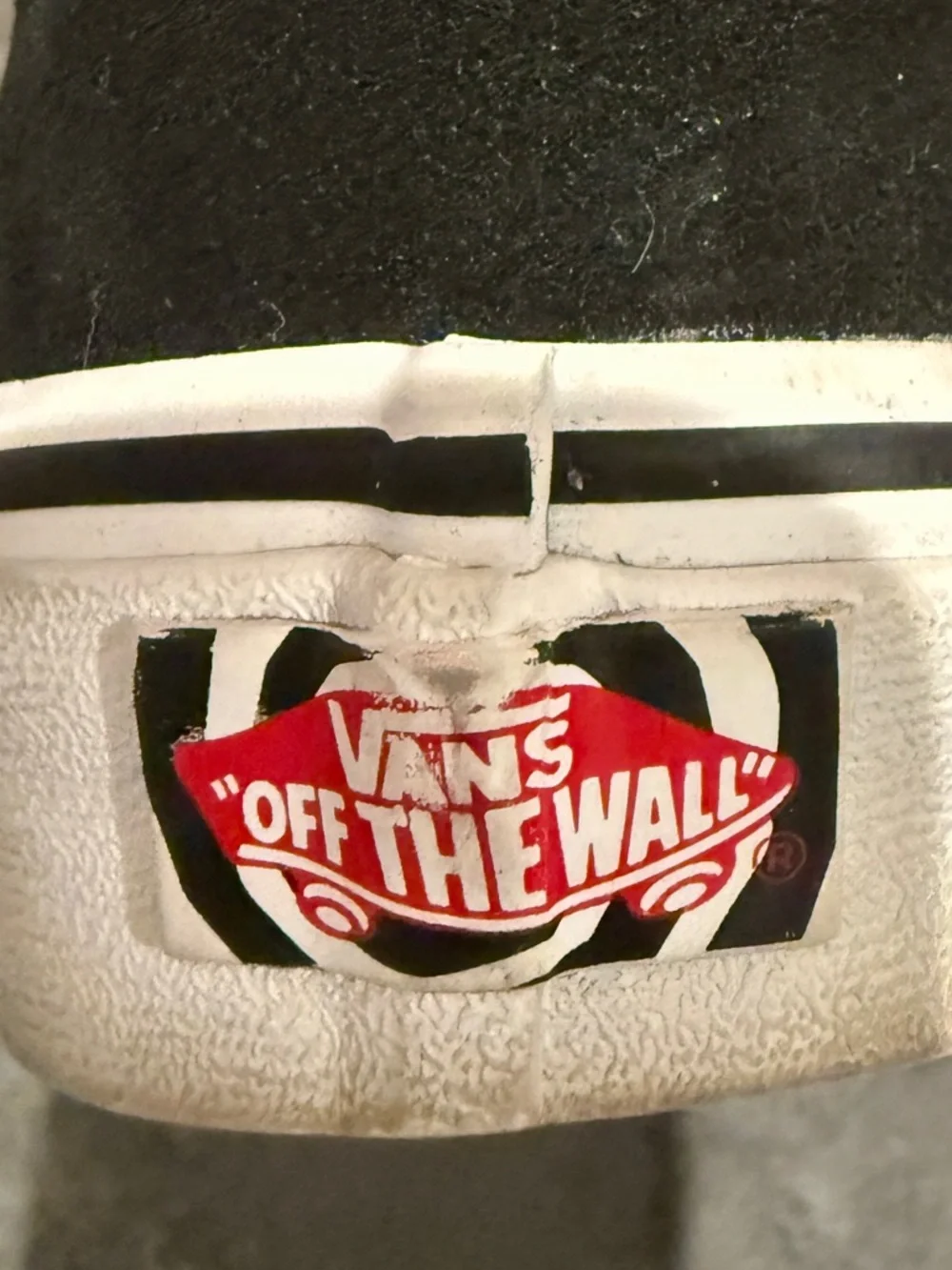 Vans X Disney Nightmare Before
Christmas Old Skool - Picture 12 of 16